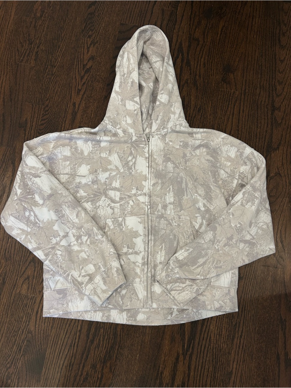 Hollister Feel Good Boxy Camo Zip-Up Hoodie